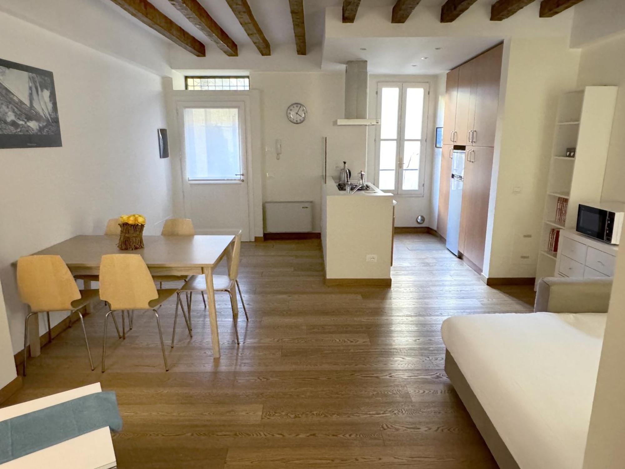 Joivy Cosy Ticinese Retreat 1-Bed Flat Near The Duomo Apartment Milan Luaran gambar