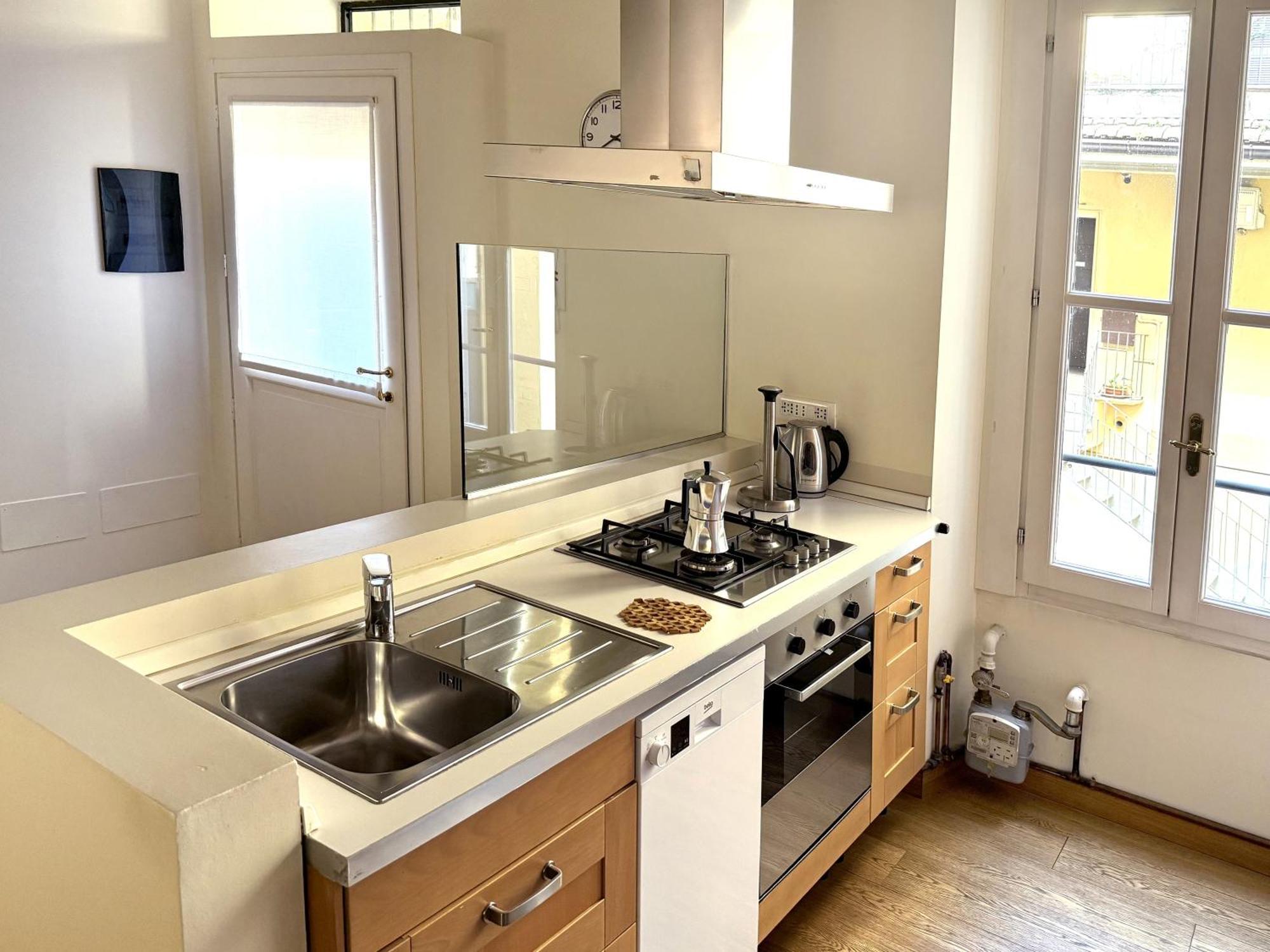 Joivy Cosy Ticinese Retreat 1-Bed Flat Near The Duomo Apartment Milan Luaran gambar