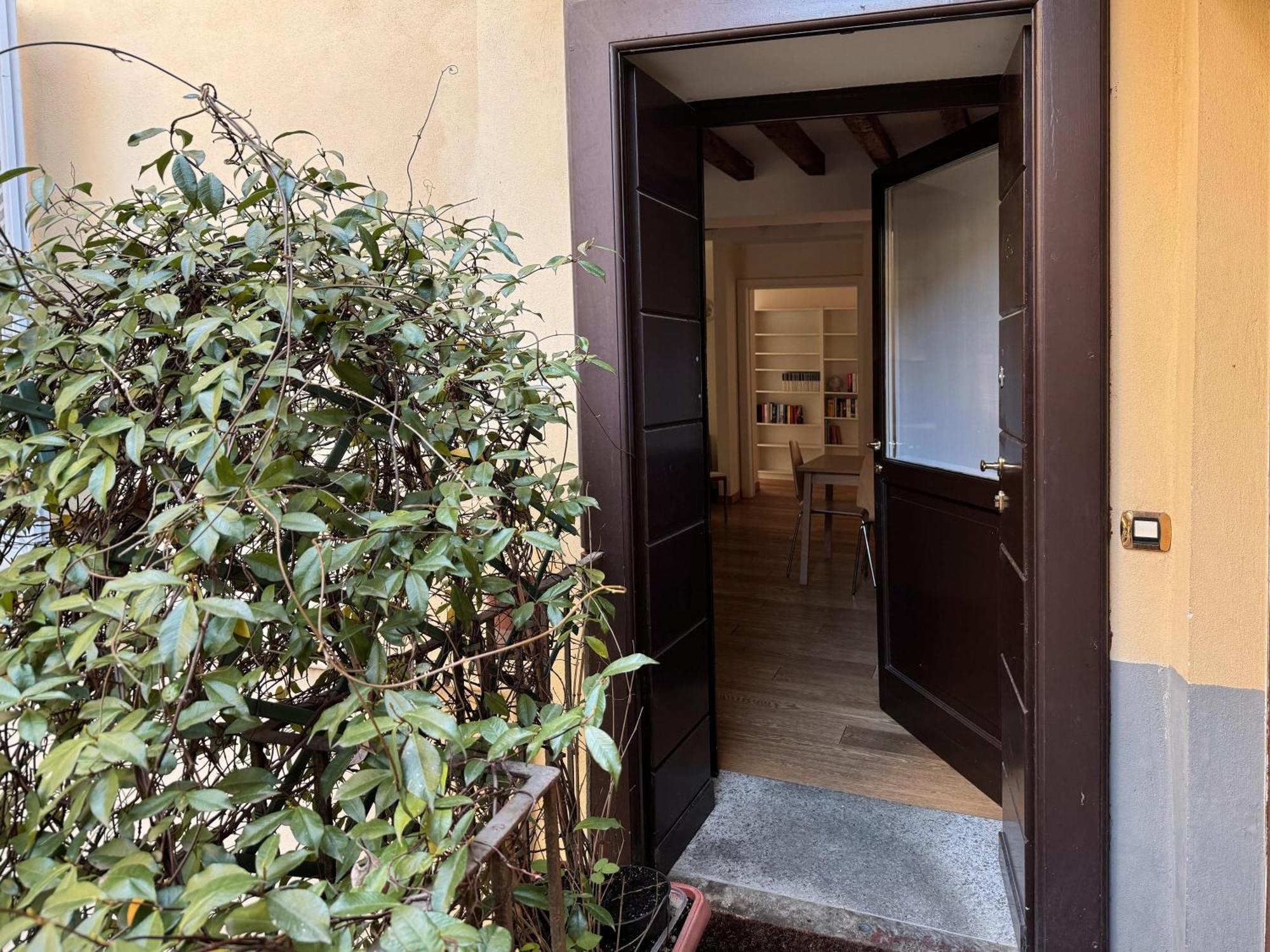 Joivy Cosy Ticinese Retreat 1-Bed Flat Near The Duomo Apartment Milan Luaran gambar